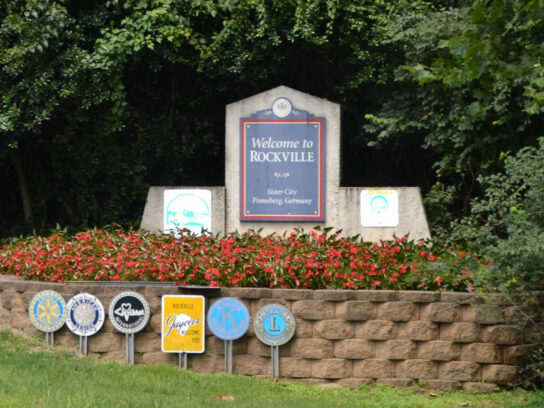 photo of Welcome to Rockville sign