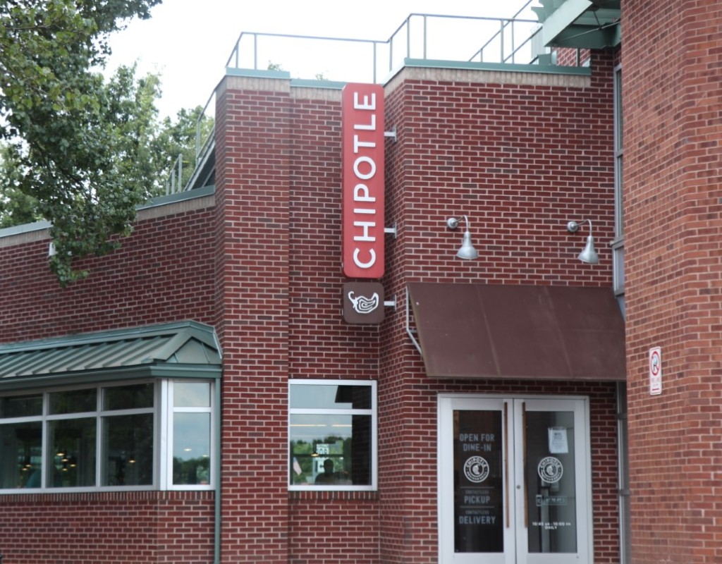 Chipotle Hiring 10,000 Workers, Approximately 50 in Montgomery County