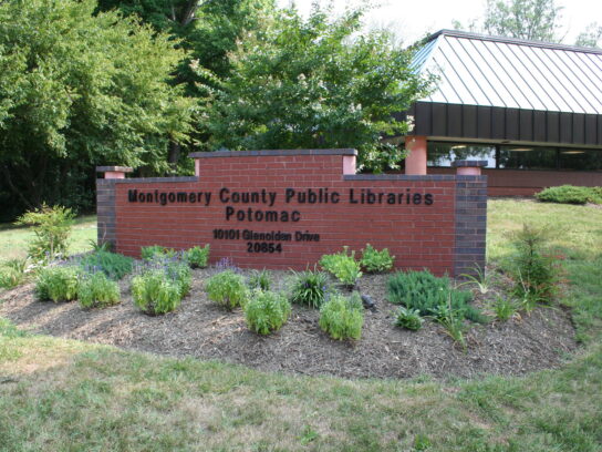 photo of potomac library