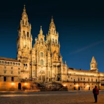 photo of exterior of Santiago cathedral