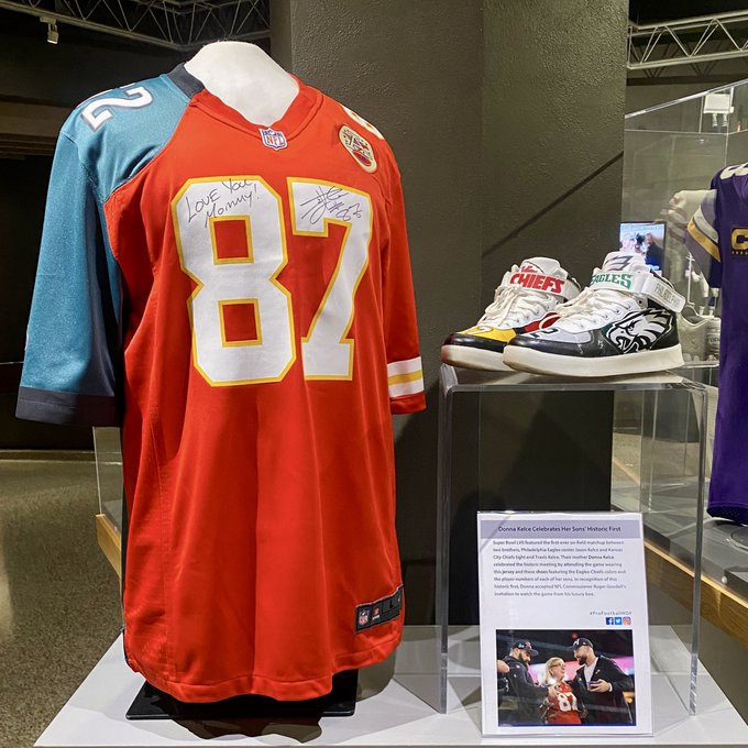 Super Bowl 2023: Mama Kelce's split Eagles-Chiefs jacket designed
