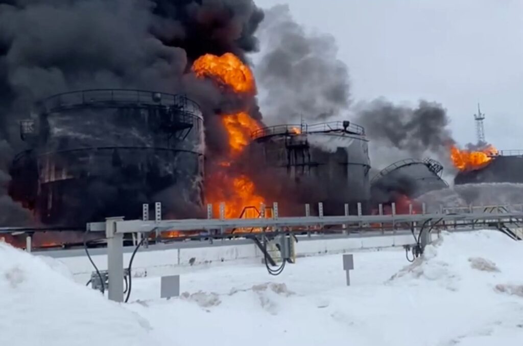 Nevsky Mazut oil depot and refinery in St. Petersburg, Russia on fire after being struck by a Ukranian long range drone